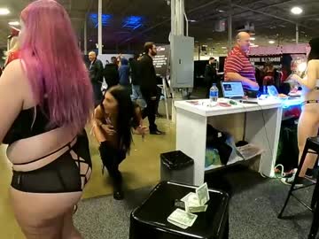 girl
        demora_avarice cam image #243250