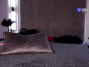 girl
        miladenver cam image #3549661