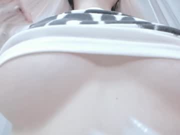 girl
        lulissa cam image #3543645