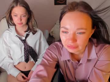girl
        totallyspice cam image #2980036