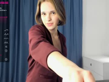 girl
        katydavy cam image #2538414
