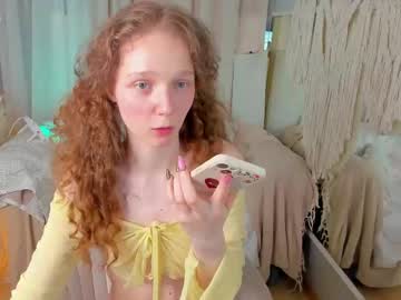 girl
        rose_charming_ cam image #4629624