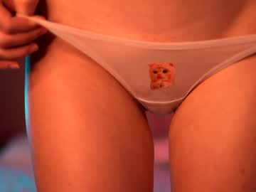 girl
        shygirl___ cam image #3418745