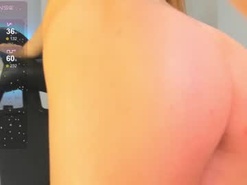 girl
        fleur_x_x cam image #2817238