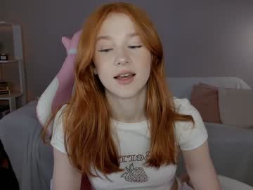 girl
        leahsthetics cam image #4543669