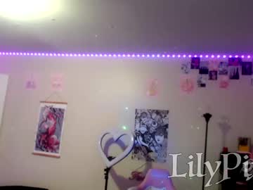 girl
        lilypixel cam image #402369