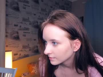 girl Webcam Girls Sex Thressome And Foursome with silvia_lans