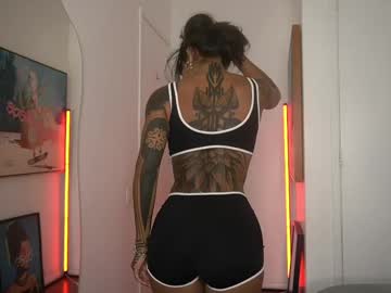 girl
        kaligray10 cam image #4091697