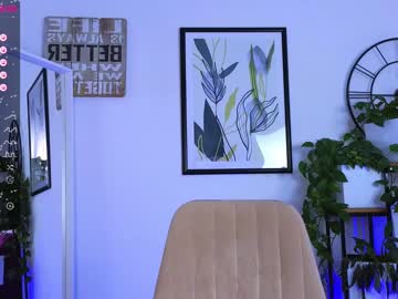 girl
        elizabeth__gray cam image #1309155