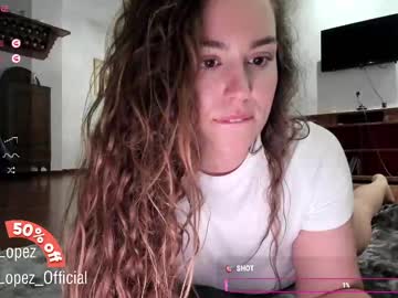 girl
        crazypaty cam image #4077404