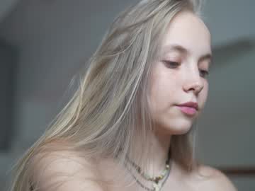 girl
        appr0ved cam image #3617885