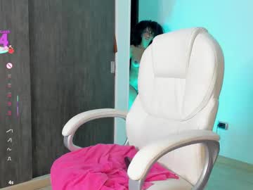 girl
        naomigarcia cam image #4533811