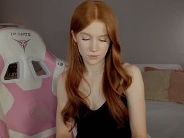 girl
        leahsthetics cam image #3749347