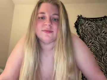 girl
        shelbertbabe cam image #2178296
