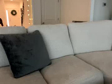 girl
        badbrittxo cam image #3938215