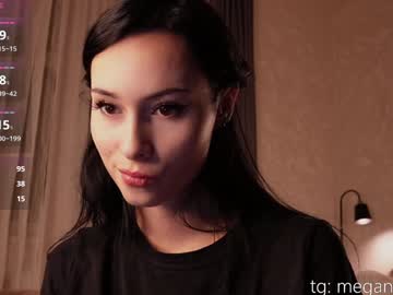 girl
        top_of_passion cam image #3369072