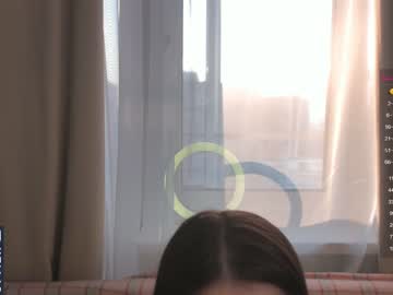 girl
        ritaschneider cam image #1081864