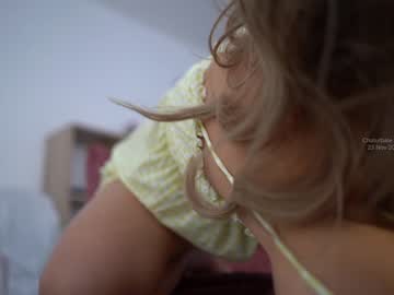 girl
        assmerizing cam image #192957