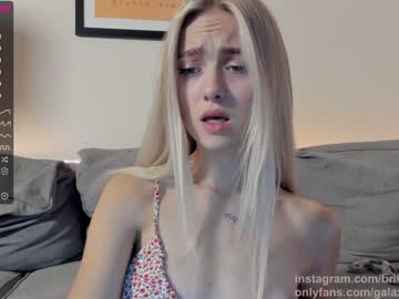 girl
        brilliantvictoria cam image #1907871
