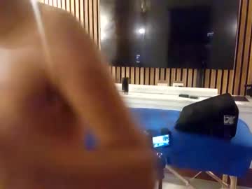 couple
        mrfuntime4you cam image #3718792