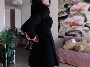 girl
        jennycutey cam image #1169476
