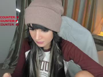 girl
        lonelly_lolly98 cam image #789175