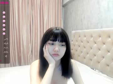 girl
        chanlia cam image #1016756