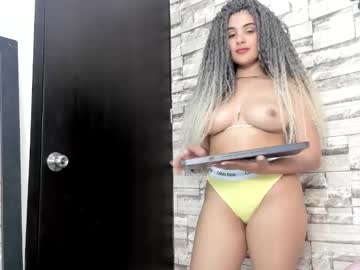 girl
        hera_elis cam image #3876323