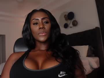 girl
        missksavage cam image #2114188