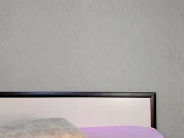 girl
        saintlyn cam image #154601