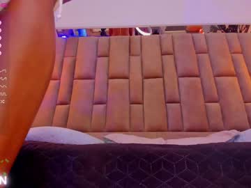 girl
        anahi_ryan cam image #1262328