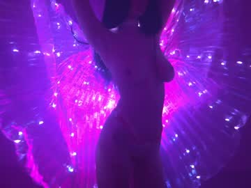 girl
        sophia_lean cam image #1353846
