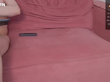 couple
        hlopushkahouse cam image #4475622