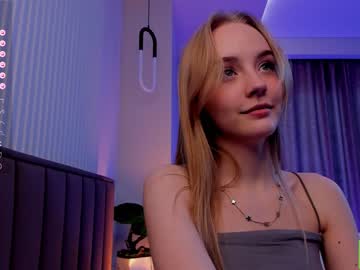 girl
        lissa_meooow cam image #2388921