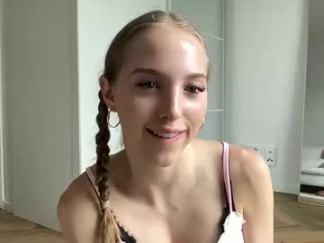 girl
        sofiaaaxoxoxo cam image #4424359