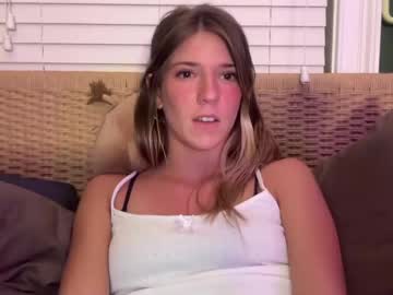 girl
        oliviahansleyy cam image #3141186