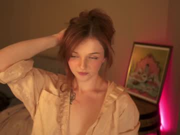 girl
        lucydelovely cam image #3470126