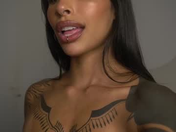 girl
        kaligray10 cam image #4092017