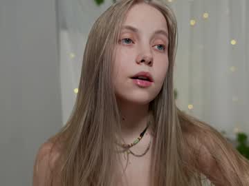 girl
        appr0ved cam image #4057786