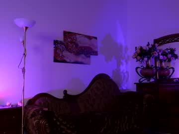 girl
        jessiccaburns cam image #1785567