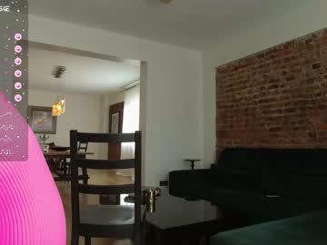 girl
        kriss0leoo cam image #2251396