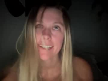 girl Webcam Girls Sex Thressome And Foursome with beachbabi