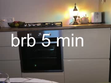 couple
        babyytonight cam image #2772805
