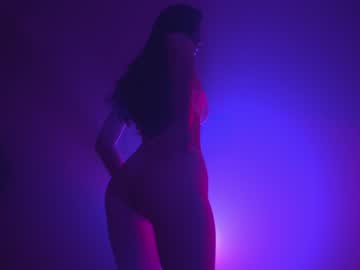 girl
        sophia_lean cam image #1281992