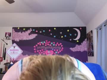 girl
        pr3ttyp1nkpussy cam image #2473920