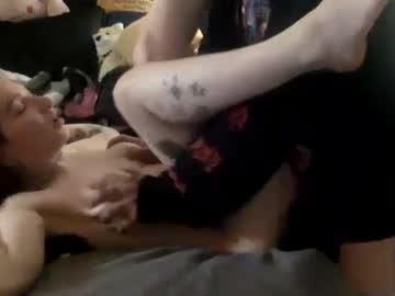 couple Webcam Girls Sex Thressome And Foursome with growingnotashowing