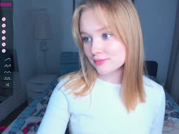 girl
        sun_shiiine cam image #1033523