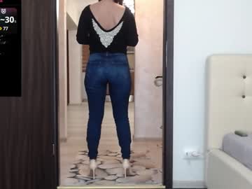 girl
        carmela_fox cam image #3502135