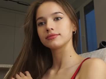 girl
        hecola cam image #3392015