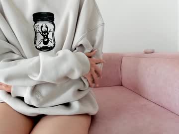 girl
        evelin_gh1 cam image #3642060